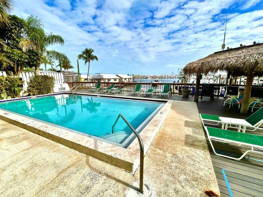 Villa St Kitts - Downtown Waterfront Penthouse Pool Dock Parking à Key West Extérieur photo